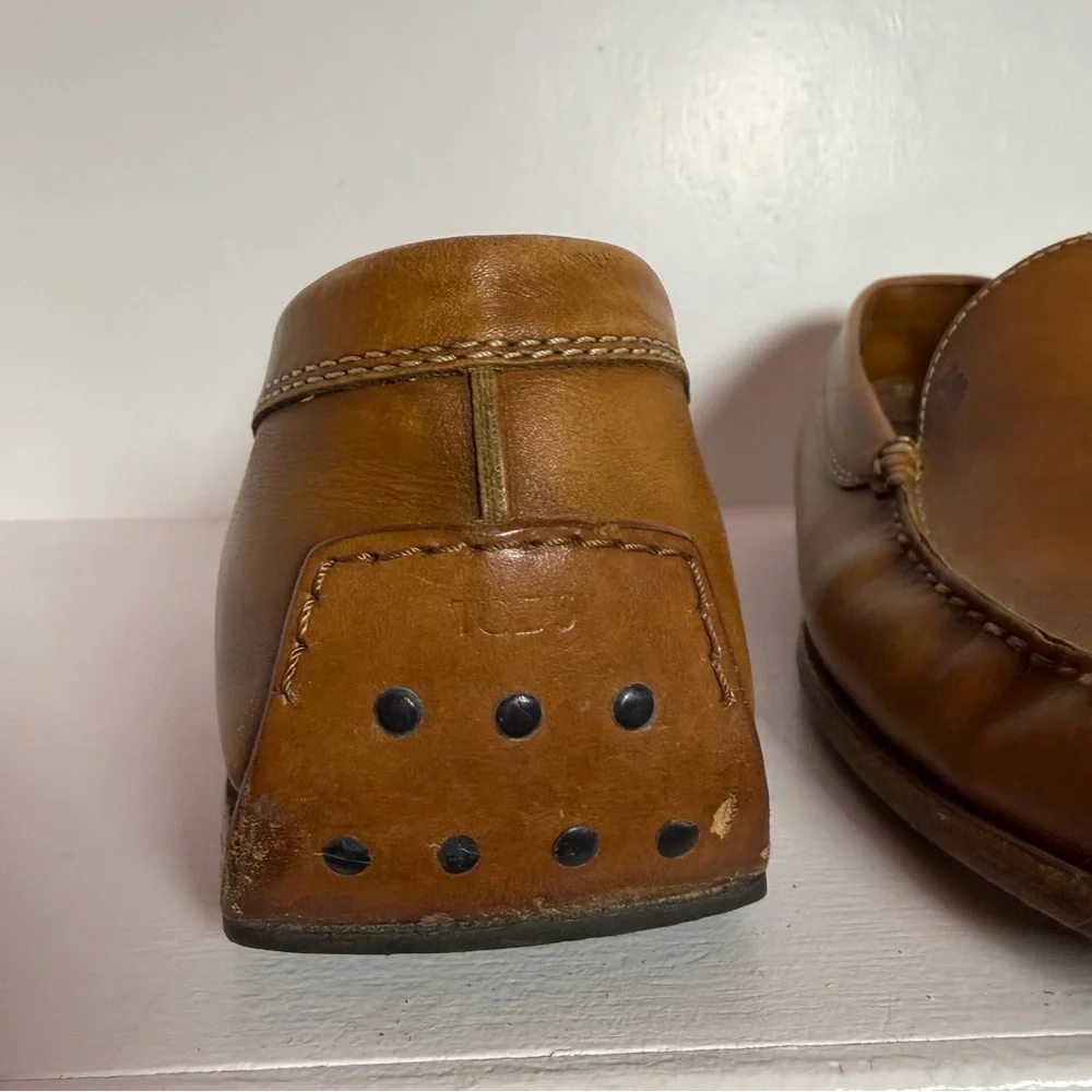 Tod’s Brown Leather Driving Loafers Mens Size 10 Italy Rubber Stud Sole Italy
